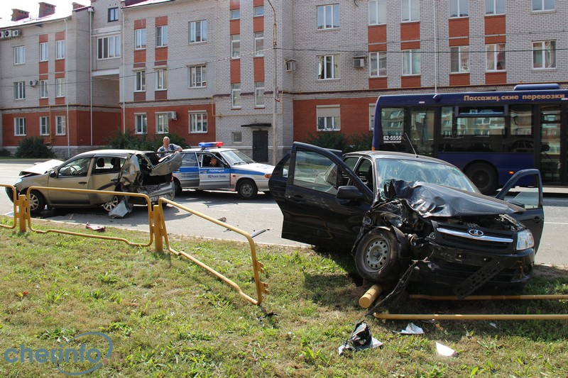 Дтп на улице Любецкой в Череповце, 12 августа 2014 г.