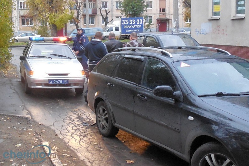 В Череповце автоинструктор задержал двух пьяных водителей