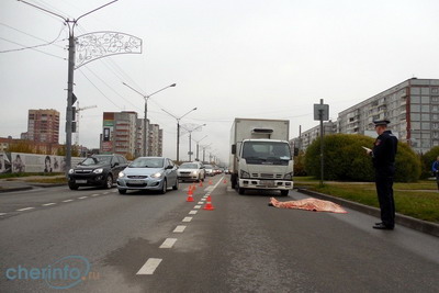 ДТП на Октябрьском проспекте в Череповце сбили пешехода, утром 13 октября 2014 г