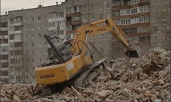 На Первомайской улице в Череповце снесли здания интерната