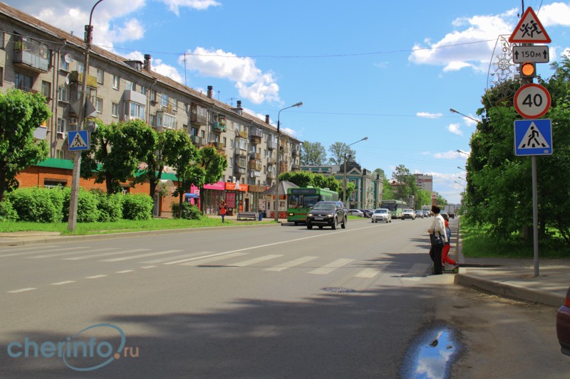 В Череповце на переходах у школ установят «лежачих полицейских», светофоры и ограждения