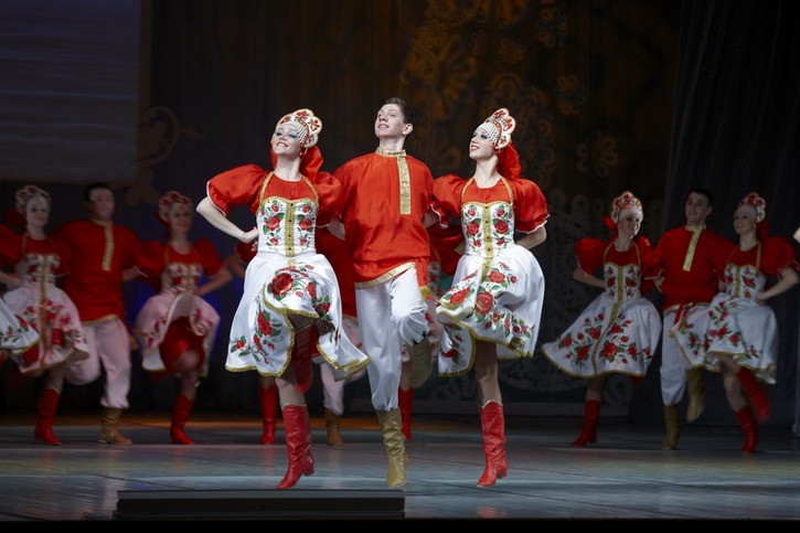 Череповецкие «Северные зори» признаны лучшим народным танцевальным коллективом России